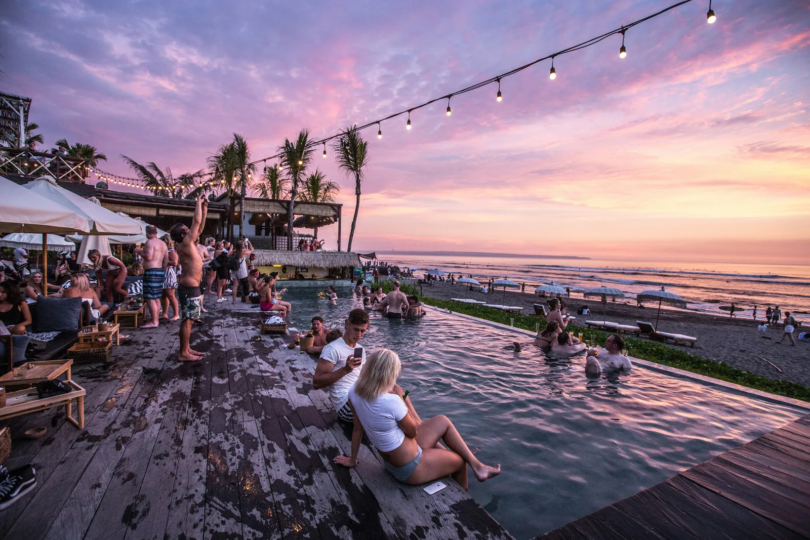Beach clubs & sunsets
