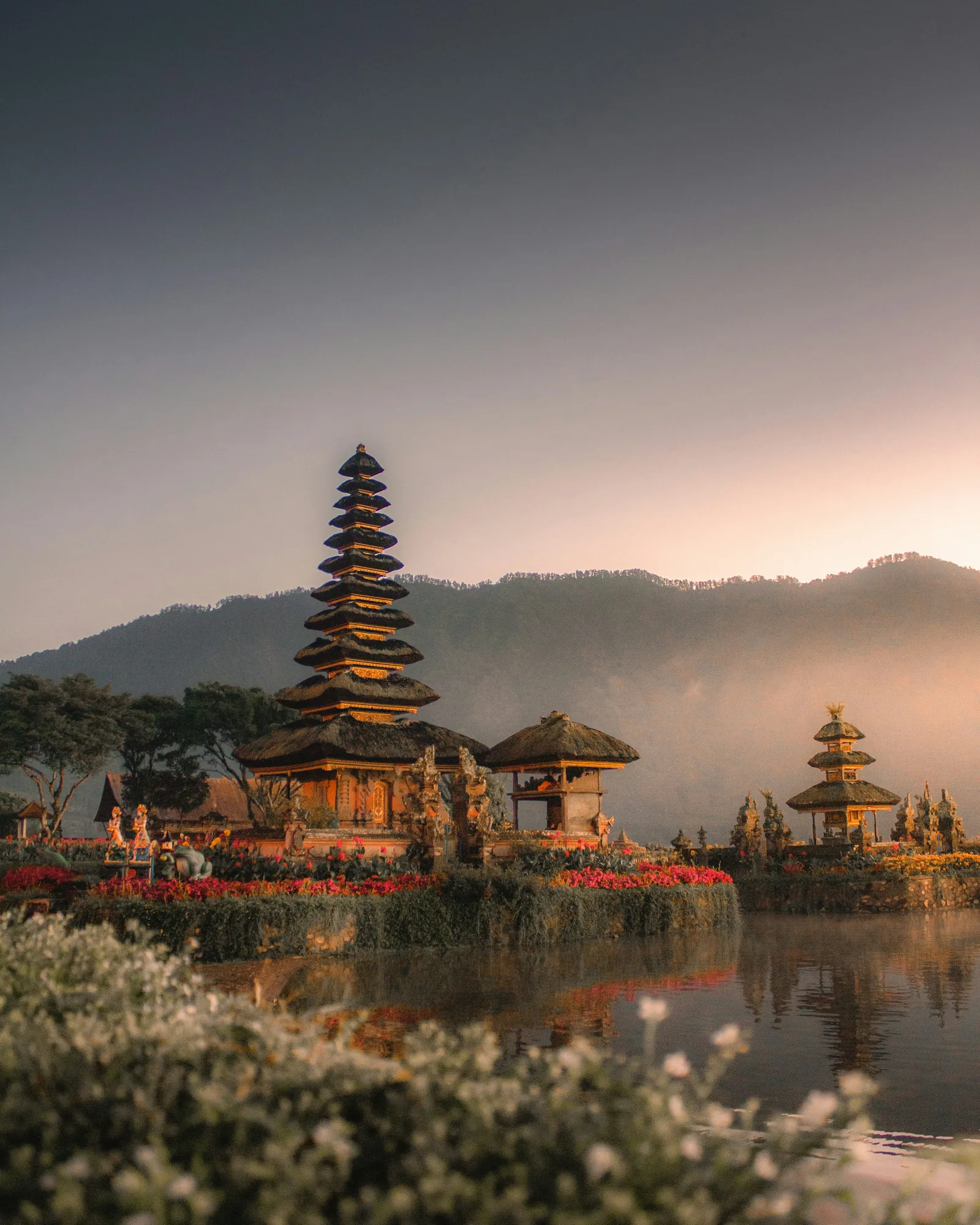 Temples & culture
