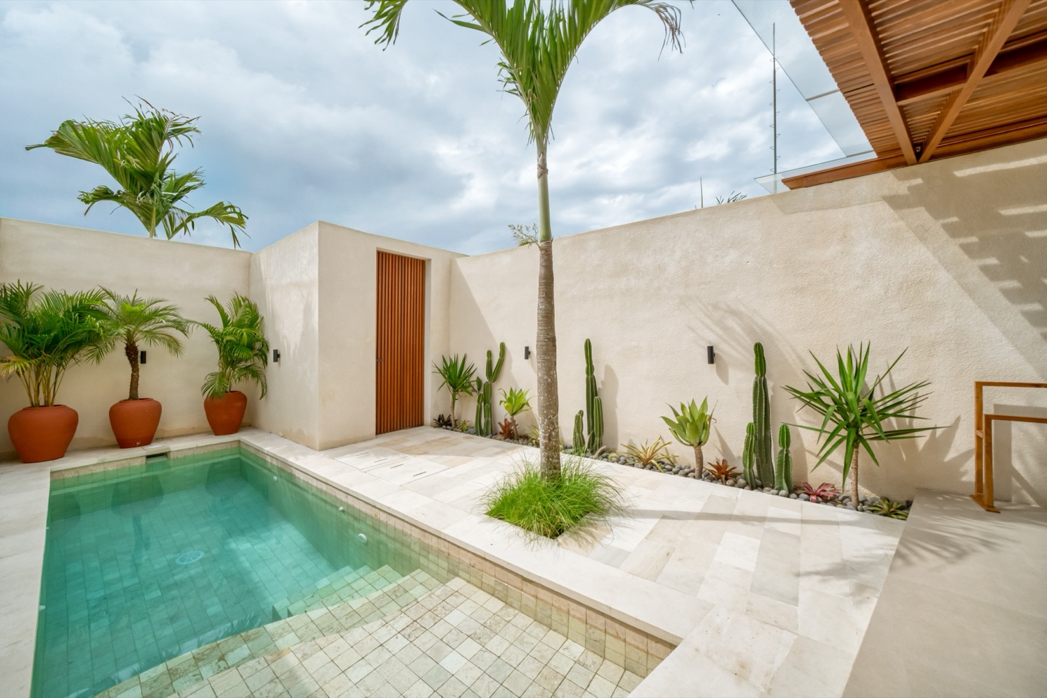 Arrecife Villas, Melasti