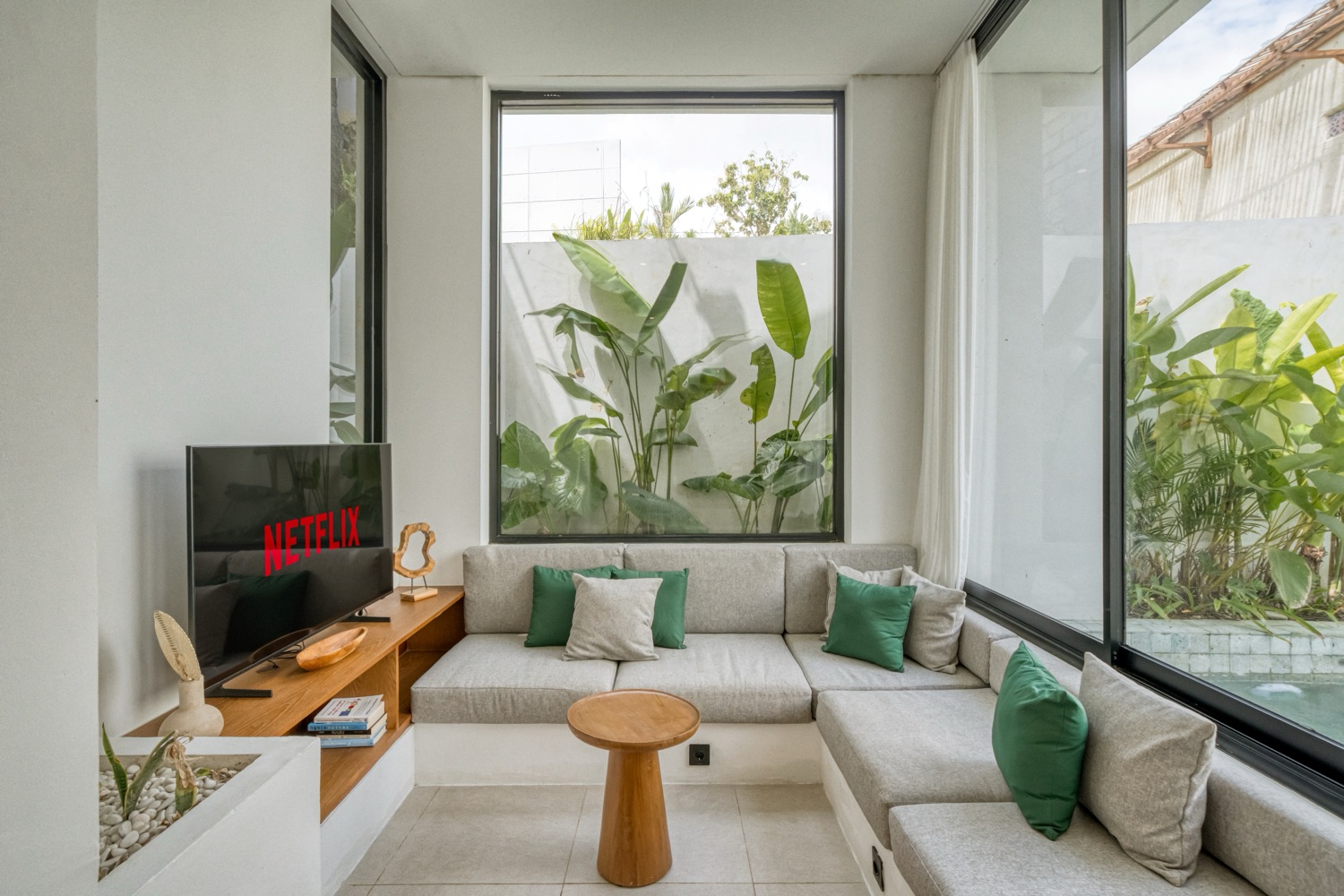 Malvarrosa Villas