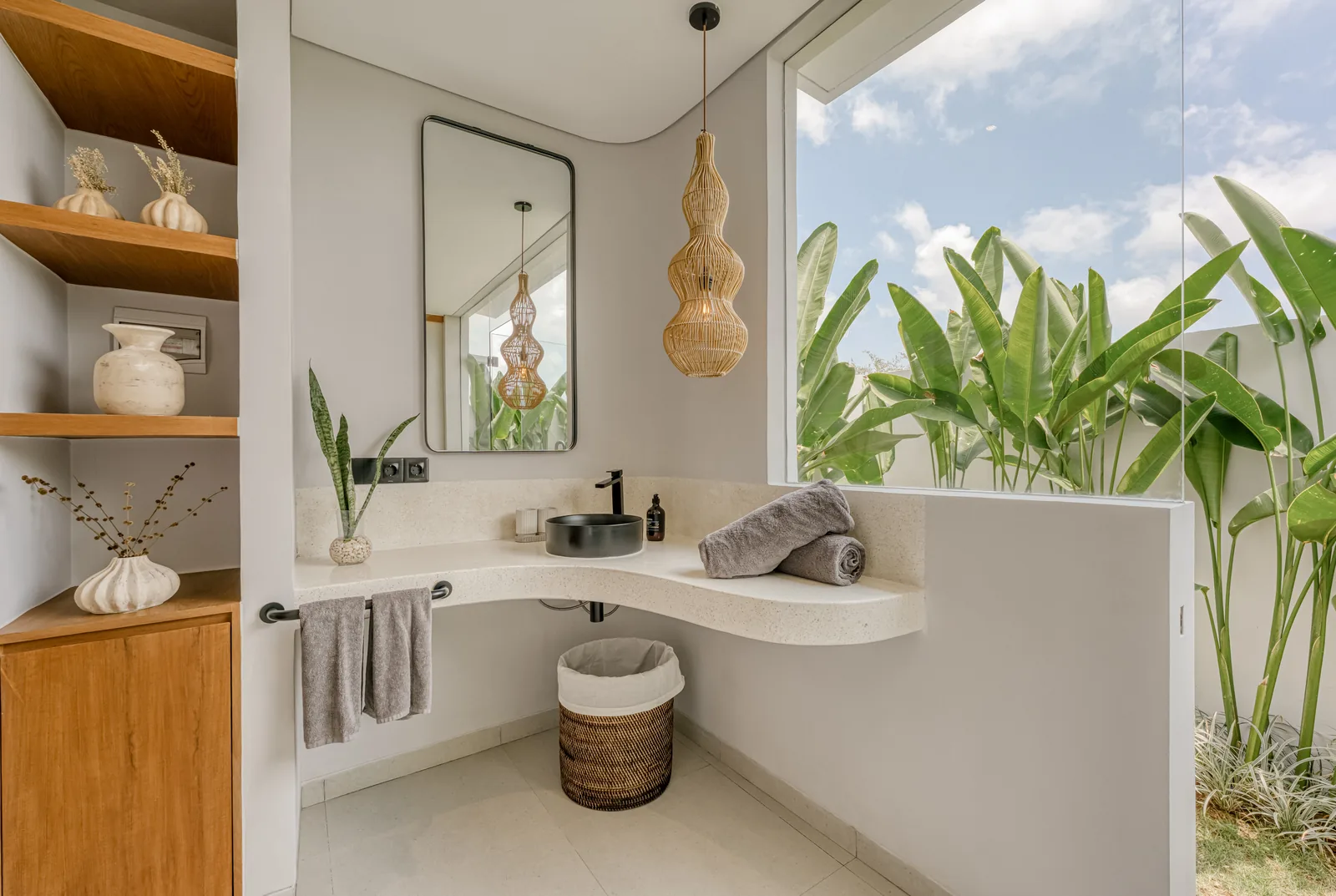 Double Room · The bathroom